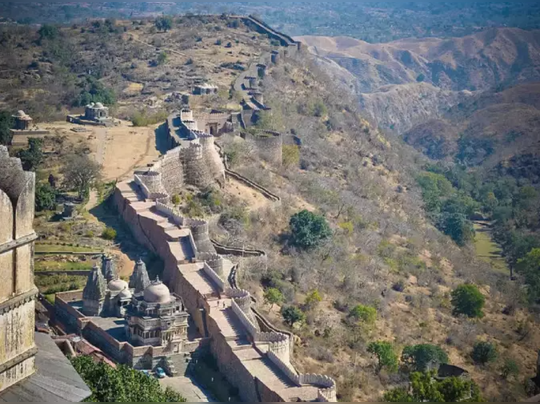 'કુંભલગઢ' વિશ્વની બીજી સૌથી લાંબી દિવાલ તરીકે પ્રખ્યાત આ કિલ્લાને અકબર નહોતો કરી શક્યો નષ્ટ 